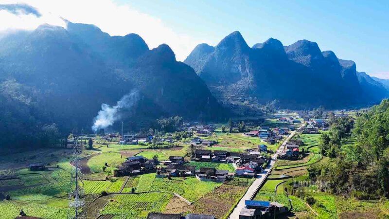 Motorbike riding through the mountains of Ha Giang